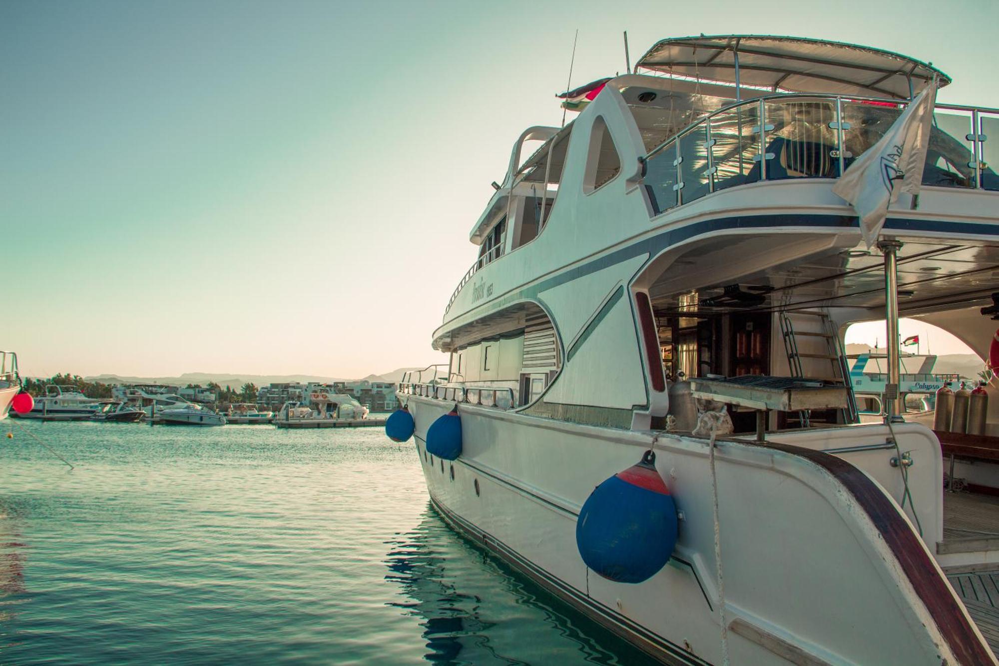Aqaba Adventure Divers Resort & Dive Center Exterior photo